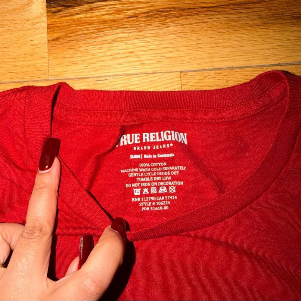 True Religion | Men's Red T-Shirt size XL - Picture 3 of 8